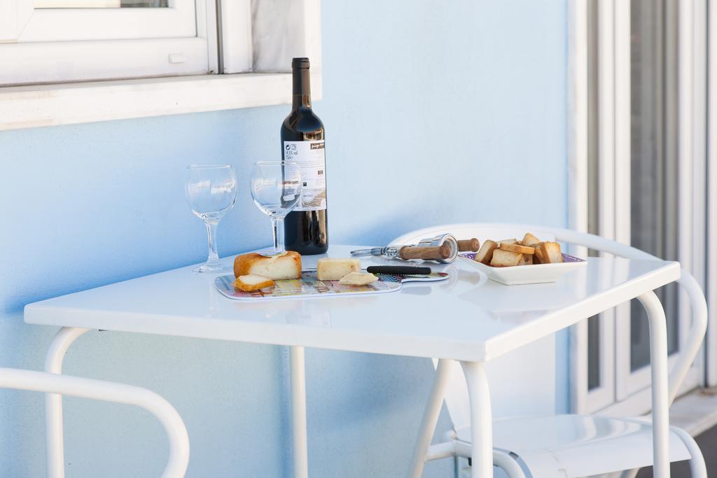 Joivy Joyful 2Br Apt With Terrace Nearby Sao Bento Palace Lisboa Oda fotoğraf
