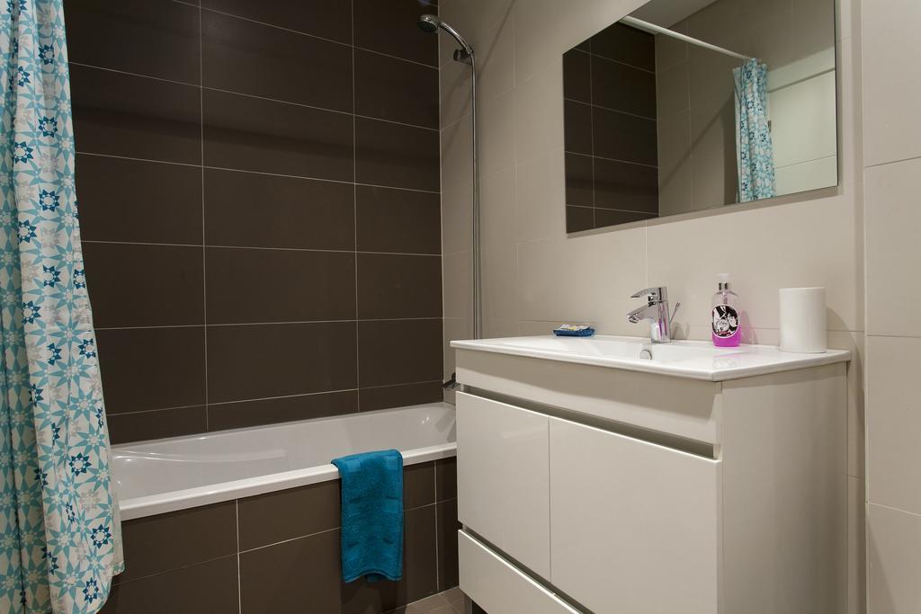 Joivy Joyful 2Br Apt With Terrace Nearby Sao Bento Palace Lisboa Dış mekan fotoğraf